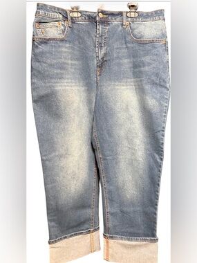 Frye Women's Faded Blue Straight Leg Jeans